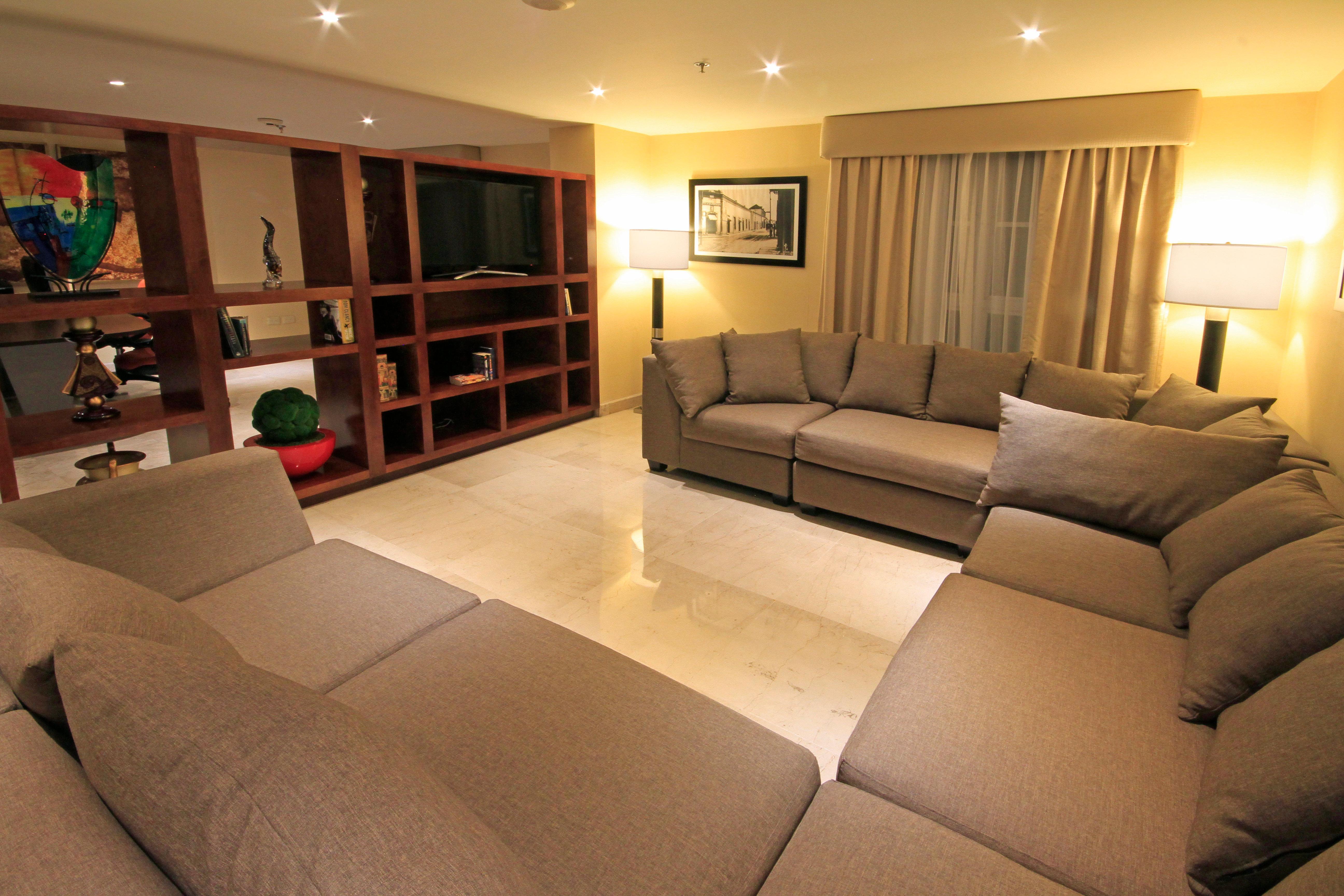 Holiday Inn Monclova By Ihg Buitenkant foto