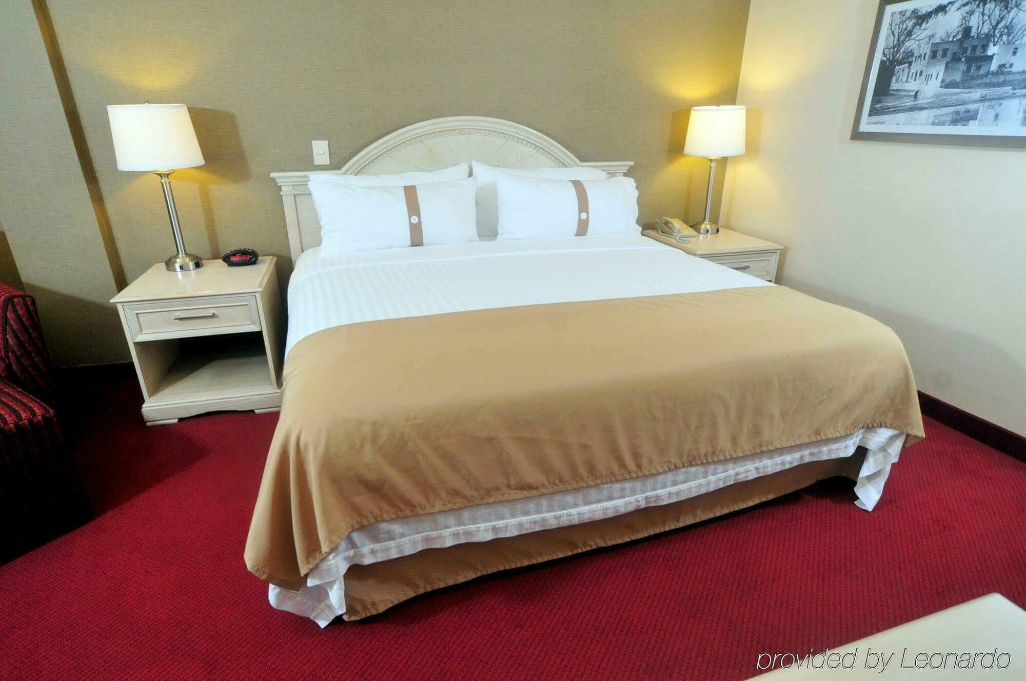Holiday Inn Monclova By Ihg Buitenkant foto